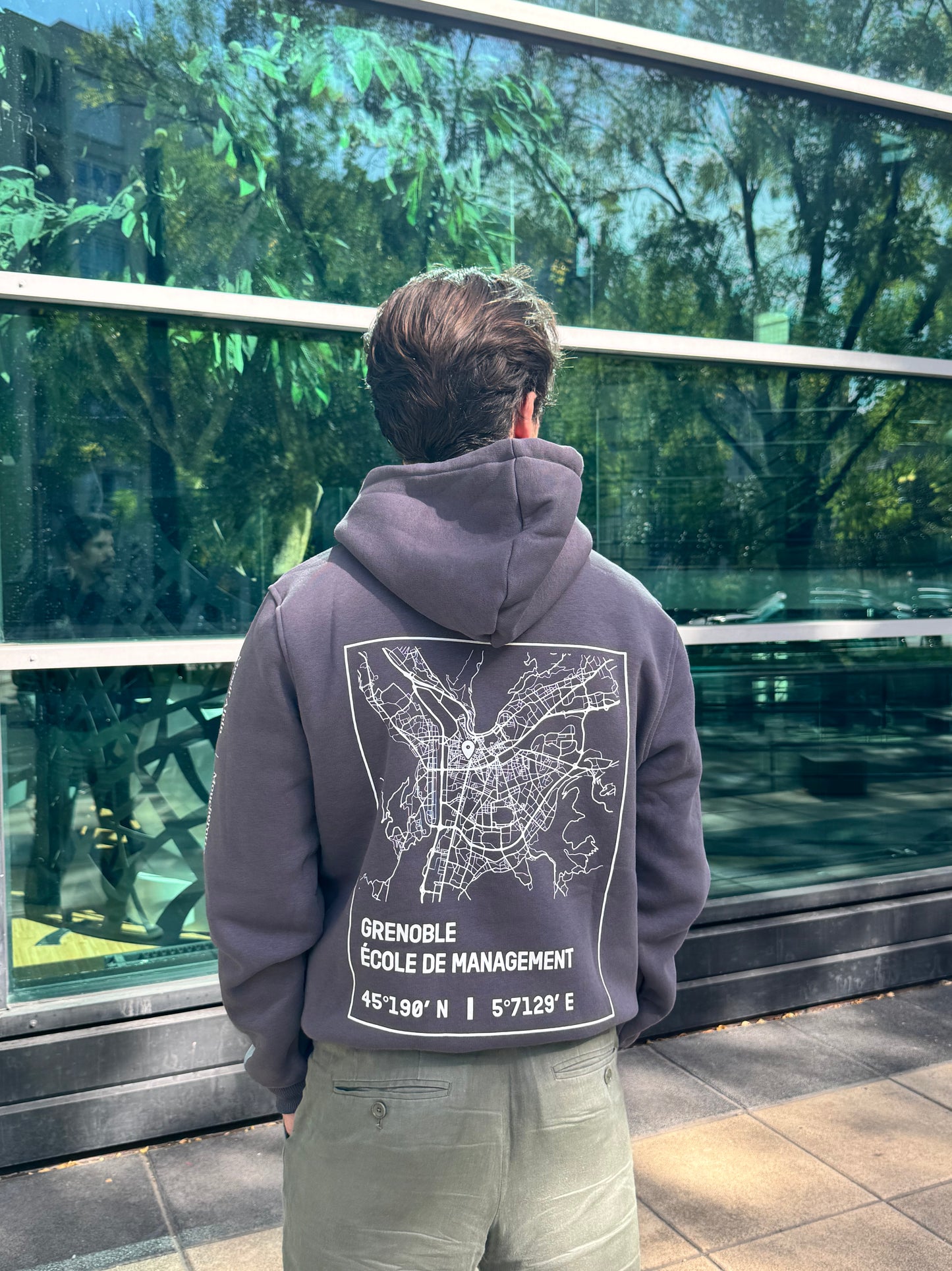 Pull de promotion Grenoble 2025-2026